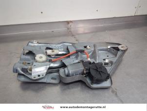 O202062 Gebruikte ruitmechaniek 2deurs rechts-achter Peugeot 206