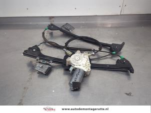 O202063 Gebruikte ruitmechaniek 2deurs links-voor Peugeot 206