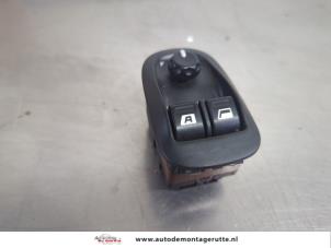 O202068 Gebruikte combischakelaar ramen Peugeot 206
