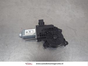 O202127 Gebruikte portierruitmotor Seat Ibiza