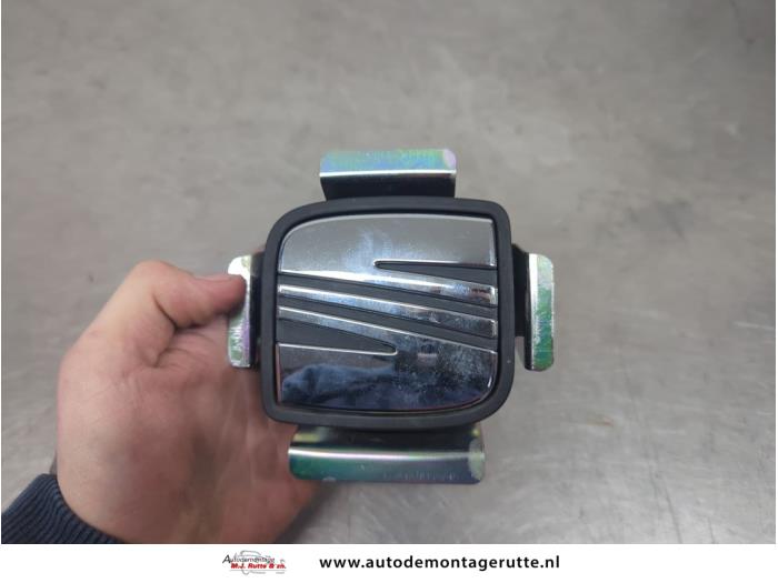 Gebruikte Handgreep Achterklep Seat Ibiza O202129
