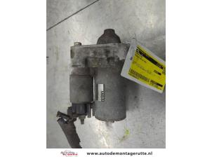 O202132 Gebruikte startmotor Peugeot 208
