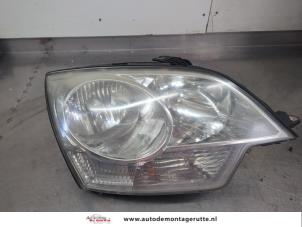 O202137 Gebruikte koplamp rechts Opel Antara