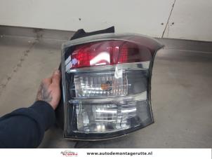 O202140 Gebruikte achterlicht rechts Toyota IQ