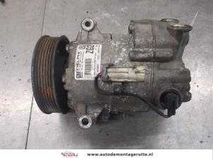 O202187 Gebruikte aircopomp Opel Astra