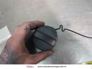 O202195 Gebruikte tankdop Toyota IQ