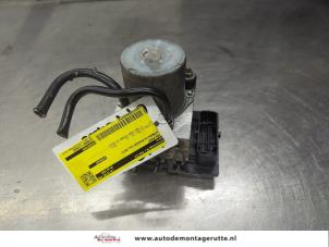 O202232 Gebruikte abs pomp Citroen C4 Picasso