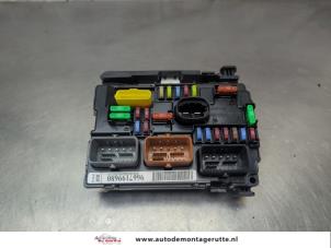 O202245 Gebruikte zekeringkast Peugeot 207