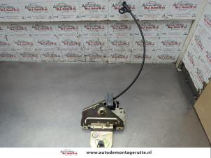 O202281 Gebruikte achterklep slotmechaniek Volvo S60