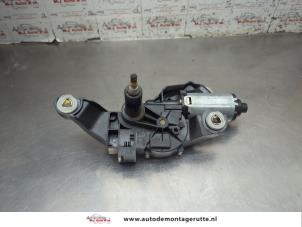 O202301 Gebruikte ruitenwissermotor achter BMW 1-Serie