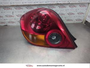 O202302 Gebruikte achterlicht links Hyundai Coupe
