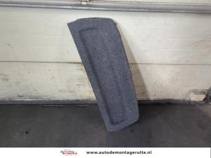O202322 Gebruikte hoedenplank Opel Corsa