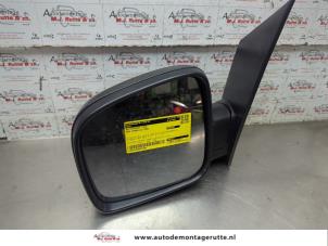 O202336 Gebruikte spiegel buiten links Opel Combo