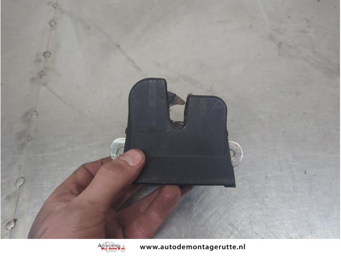 Gebruikte Achterklep Slotmechaniek Seat Ibiza O202522