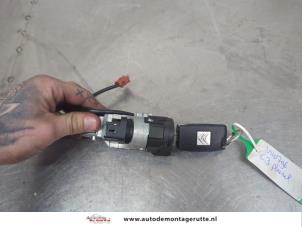 O202551 Gebruikte kontaktslot+sleutel Citroen C3