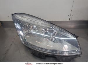 O202556 Gebruikte rechter koplamp Citroen C4 Grand Picasso