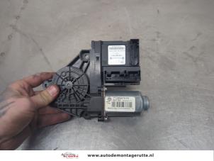 O202569 Gebruikte portierruitmotor Skoda Octavia