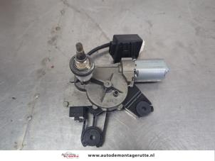 O202612 Gebruikte motor ruitenwisser achter Opel Antara