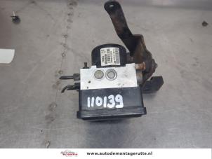 O202635 Gebruikte abs pomp Opel Antara
