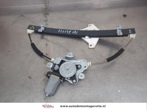 O202639 Gebruikte ruitmechaniek 4deurs rechts-voor Opel Antara