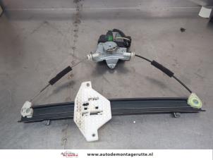 O202640 Gebruikte ruitmechaniek 4deurs links-voor Opel Antara