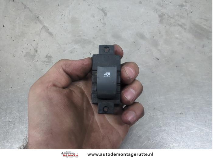 Gebruikte Raam schakelaar elektrisch Opel Antara O202646