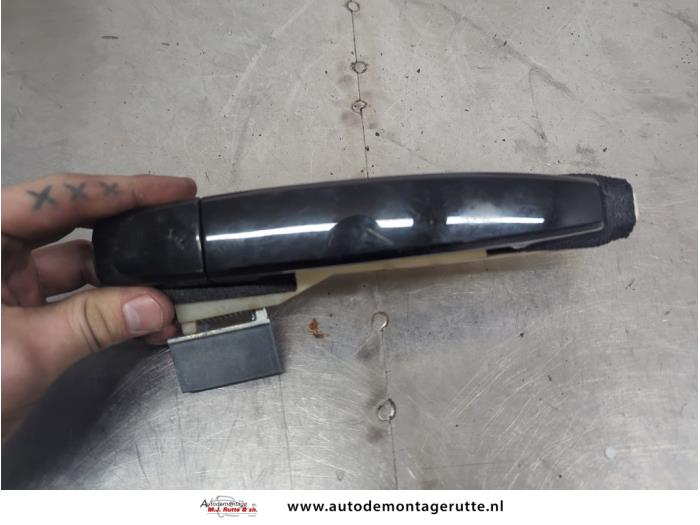 Gebruikte Portiergreep 4Deurs links-achter Opel Antara O202648