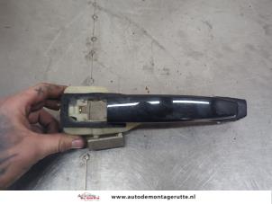 O202650 Gebruikte portiergreep 4deurs links-voor Opel Antara