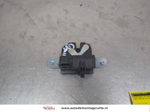 O202680 Gebruikte achterklep slotmechaniek Lancia Y(Psilon)