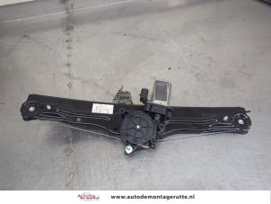 O202685 Gebruikte raammechaniek 4deurs links-voor Lancia Y(Psilon)