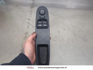 O202690 Gebruikte schakelblok ruiten Lancia Y(Psilon)