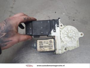 O202700 Gebruikte motor electrisch raam Volkswagen Golf