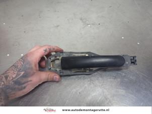 O202726 Gebruikte portiergreep 2deurs links Volkswagen Golf