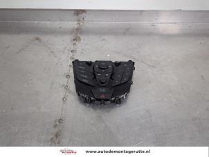 O202746 Gebruikte multi media regelunit Ford Fiesta