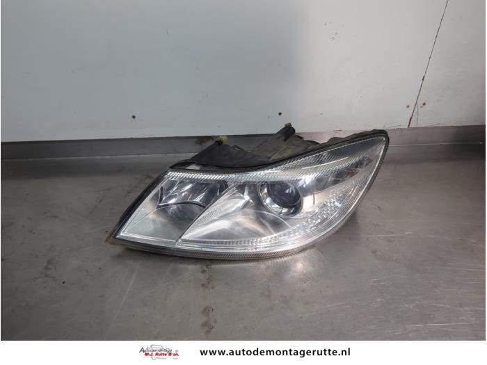 Gebruikte Linker Koplamp Skoda Octavia O202787