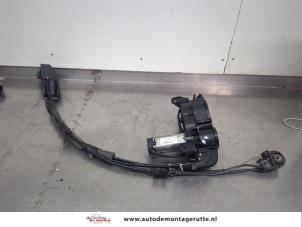 O202904 Gebruikte schuifdeur motor rechts Peugeot 1007