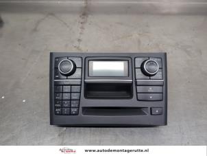 O202910 Gebruikte bedieningspaneel multi media Volvo XC90