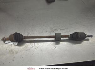 O202990 Gebruikte aandrijfas rechts-voor Lancia Y(Psilon)