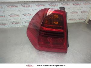 O203033 Gebruikte achterlicht links BMW 3-Serie