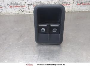 O203054 Gebruikte elektrisch raam schakelaar Skoda Fabia