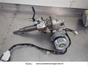 O203095 Gebruikte servo elektrisch Toyota Auris