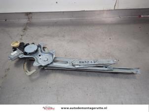 O203104 Gebruikte raammechaniek 4deurs links-voor Toyota Auris