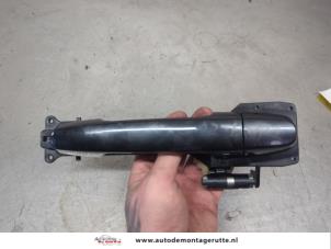 O203110 Gebruikte deurgreep 4deurs rechts-voor Toyota Auris