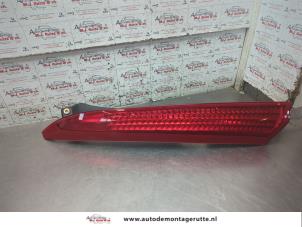 O203152 Gebruikte achterlicht links Volvo XC90