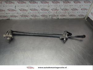 O203187 Gebruikte ruitenwis mechaniek Suzuki Wagon R+