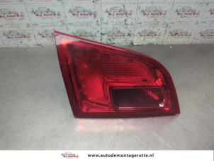 O203210 Gebruikte achterlicht links Opel Astra