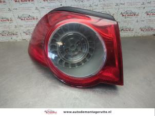 O203268 Gebruikte achterlicht links Volkswagen Eos