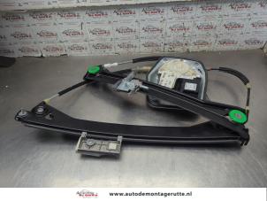 O203269 Gebruikte ruitmechaniek 2deurs links-voor Volkswagen Eos