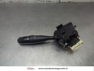 O203275 Gebruikte knipperlicht schakelaar Nissan Pixo