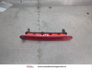 O203283 Gebruikte remlicht extra midden Nissan Pixo